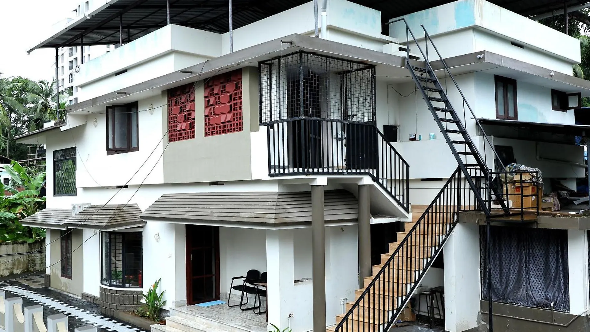 Apartment Tranquil Rest House Thrissur
