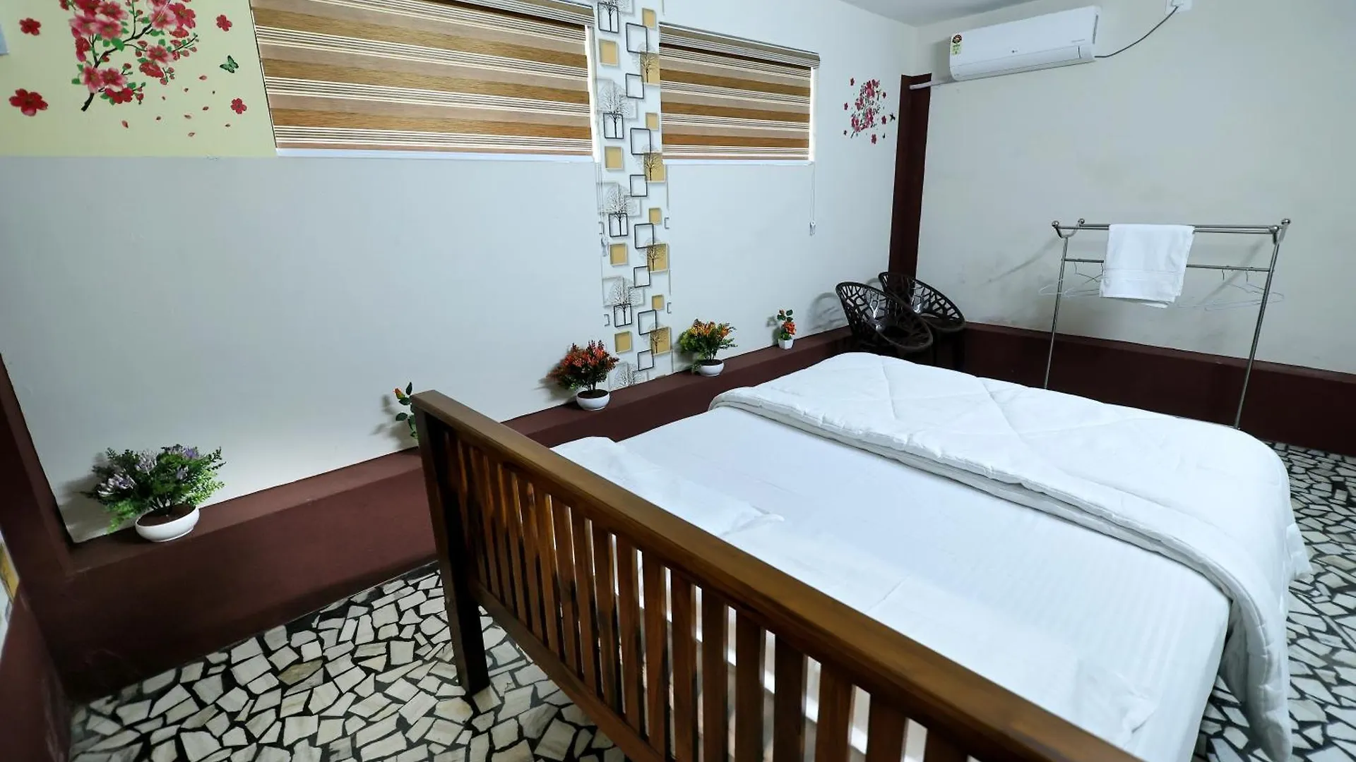 Tranquil Rest House Thrissur