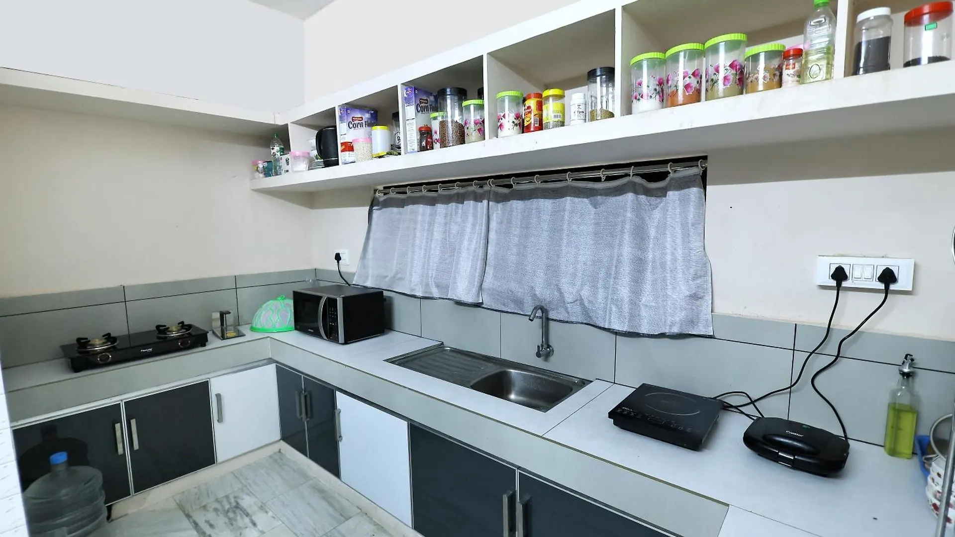 Tranquil Rest House Thrissur Apartment